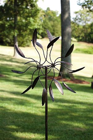 Evergreen Garden Twirler Kinetic Wind Spinner Review | OutsideModern