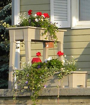 Elevated Raised Garden Beds: Give Your Back a Break! | OutsideModern