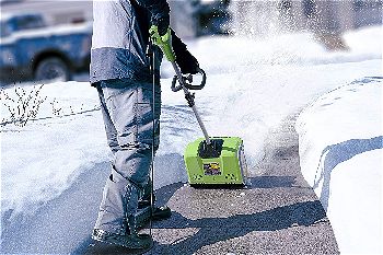Greenworks 12-Inch 8 Amp Corded Snow Shovel